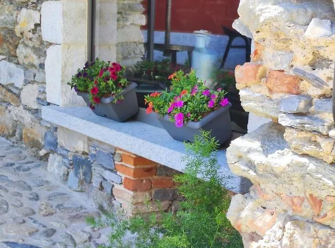 Farm stay Il Medeghino Musso