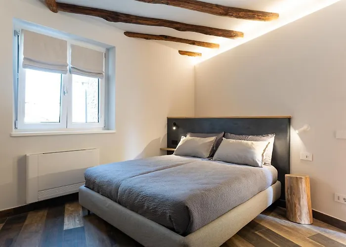 Il Medeghino Farm stay Musso