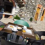 Κατάλυμα σε φάρμα Il Medeghino *
