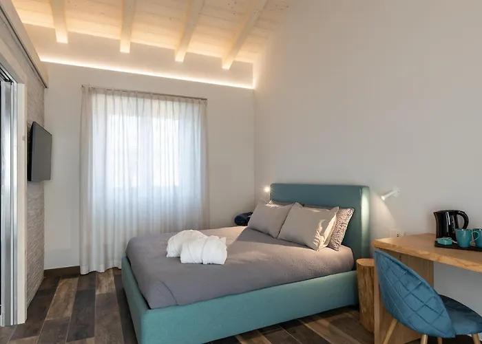 Il Medeghino Vakantieboerderij *